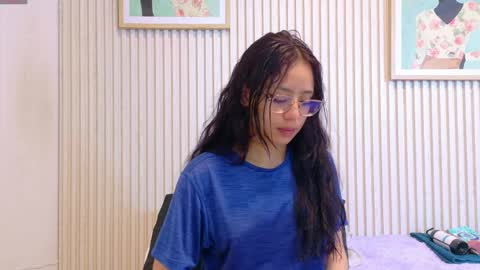 abrilmirren online show from 04/17/26, 11:24