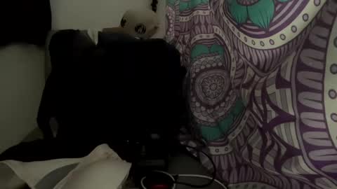 abrilsantosxo online show from 05/25/26, 12:00