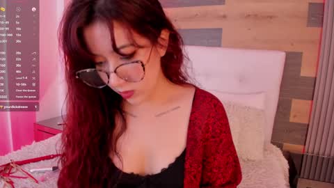 Snapshot of abrilsnow chatting on 06/08/26, 11:54 abrilsnow online show from 06/08/26, 11:54