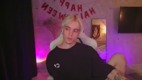 Nick online show from 11/07/25, 02:17