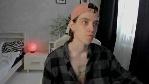 Snapshot of abslut chatting on 07/02/26, 03:56 Nick online show from 07/02/26, 03:56