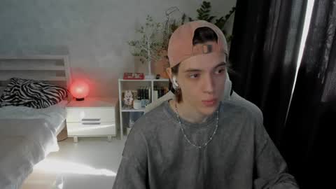 Snapshot of abslut chatting on 07/24/26, 10:57 Nick online show from 07/24/26, 10:57