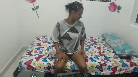 Snapshot of aby2_ chatting on 09/15/25, 03:56 aby2_ online show from 09/15/25, 03:56