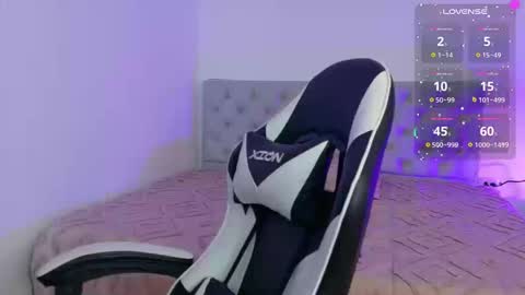 Snapshot of aby_bae2 chatting on 09/20/25, 01:01 Aby online show from 09/20/25, 01:01