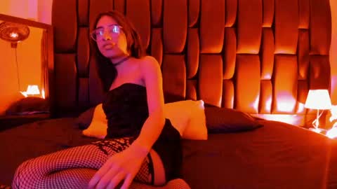 Abby online show from 05/05/26, 05:04