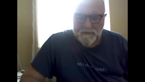 Snapshot of acastor chatting on 12/14/24, 05:47 acastor online show from 12/14/24, 05:47