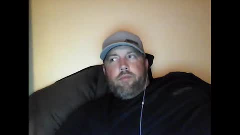 Snapshot of ace2 chatting on 10/13/25, 01:05 ace2 online show from 10/13/25, 01:05