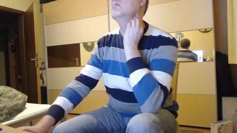 Snapshot of ach471 chatting on 01/07/25, 07:59 ach471 online show from 01/07/25, 07:59