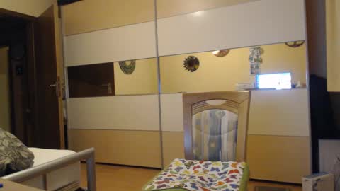 Snapshot of ach471 chatting on 01/08/25, 05:26 ach471 online show from 01/08/25, 05:26