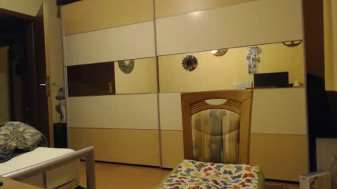 Snapshot of ach471 chatting on 01/09/25, 05:33 ach471 online show from 01/09/25, 05:33