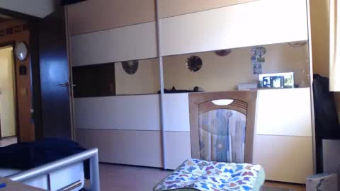 Snapshot of ach471 chatting on 01/12/25, 08:14 ach471 online show from 01/12/25, 08:14