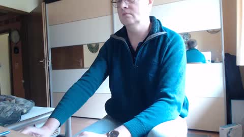 Snapshot of ach471 chatting on 01/18/25, 11:11 ach471 online show from 01/18/25, 11:11