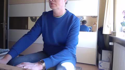 Snapshot of ach471 chatting on 03/06/25, 10:20 ach471 online show from 03/06/25, 10:20