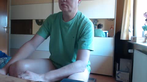 Snapshot of ach471 chatting on 03/09/25, 07:23 ach471 online show from 03/09/25, 07:23