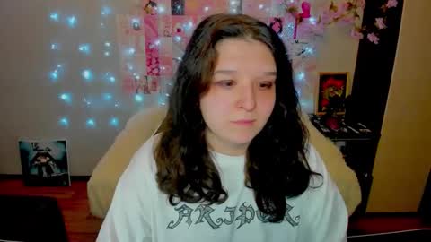 Snapshot of acid_kate chatting on 06/09/26, 12:44 Kate online show from 06/09/26, 12:44