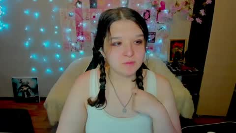 Snapshot of acid_kate chatting on 06/29/26, 11:38 Kate online show from 06/29/26, 11:38