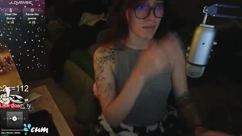 Snapshot of acidkaos chatting on 09/16/25, 05:19 Lana 3 online show from 09/16/25, 05:19