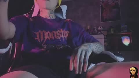 Acid Milo online show from 06/10/26, 01:17