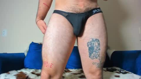 Snapshot of ackerman_eren_ chatting on 01/10/25, 07:00 R. online show from 01/10/25, 07:00