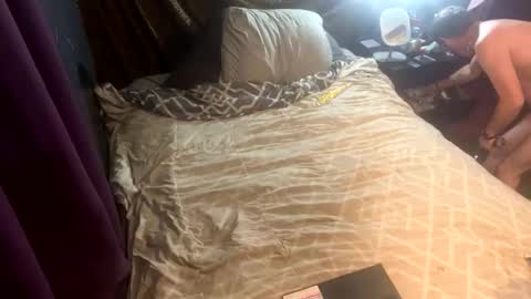 acouplesinners online show from 12/18/25, 07:09