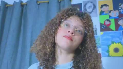 Snapshot of ada_gales_ chatting on 07/18/26, 03:44 Isa online show from 07/18/26, 03:44