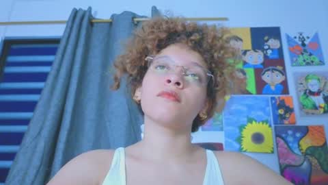 Snapshot of ada_gales_ chatting on 07/19/26, 11:41 Isa online show from 07/19/26, 11:41