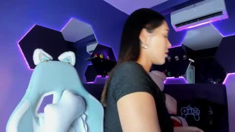Snapshot of adalyn_cute chatting on 07/28/26, 11:50 Adalyn Cute online show from 07/28/26, 11:50