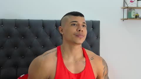 Snapshot of adam_boss chatting on 03/11/25, 04:32 adam boss online show from 03/11/25, 04:32