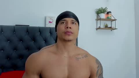 Snapshot of adam_boss chatting on 09/16/25, 06:25 adam boss online show from 09/16/25, 06:25