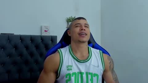 Snapshot of adam_boss chatting on 10/11/25, 04:27 adam boss online show from 10/11/25, 04:27