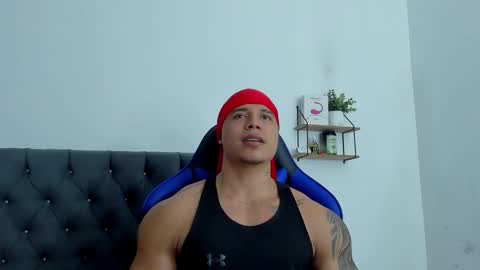 Snapshot of adam_boss chatting on 11/10/25, 09:14 adam boss online show from 11/10/25, 09:14