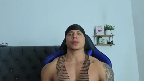 adam boss online show from 03/08/26, 02:59