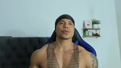 adam boss online show from 05/06/26, 09:53
