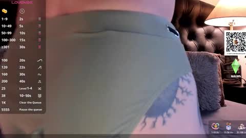 Snapshot of adam_bouton chatting on 12/15/25, 12:53 Adam online show from 12/15/25, 12:53