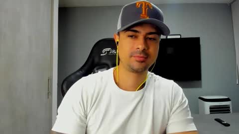 adam clarke online show from 02/21/26, 04:13