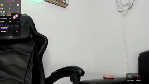 Snapshot of adam_clay21 chatting on 03/06/25, 11:42 ADAM online show from 03/06/25, 11:42