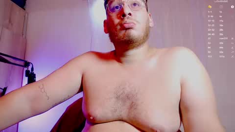 Snapshot of adam_coxxx chatting on 01/09/25, 01:35 adam_coxxx online show from 01/09/25, 01:35