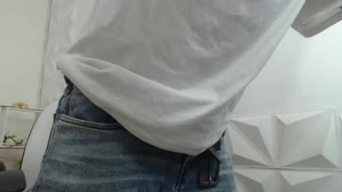 adam_evehotroom online show from 01/23/25, 01:51