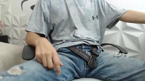 adam_evehotroom online show from 02/25/25, 09:35