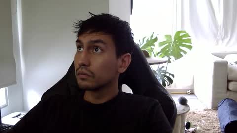 adam_evehotroom online show from 10/12/25, 08:19