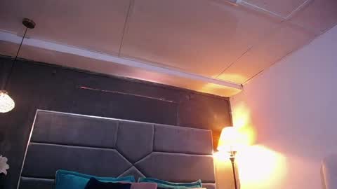 adam_fit19cm online show from 03/31/26, 02:28