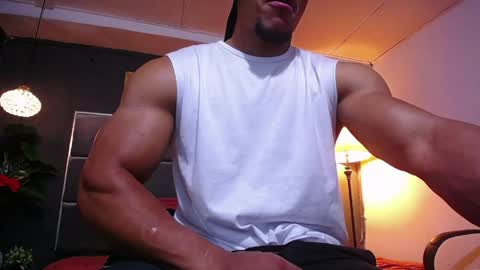 adam_fit19cm online show from 04/17/26, 01:58