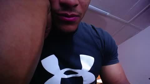 Snapshot of adam_fit19cm chatting on 06/12/26, 02:05 adam_fit19cm online show from 06/12/26, 02:05