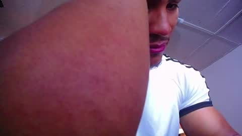 Snapshot of adam_fit19cm chatting on 07/16/26, 02:12 adam_fit19cm online show from 07/16/26, 02:12
