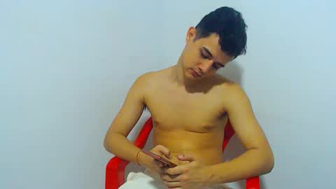 adam hot11 online show from 03/01/25, 02:26