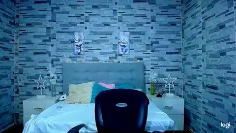 adam hot11 online show from 09/28/25, 08:47