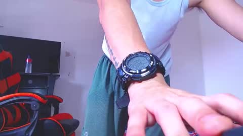 adam hot11 online show from 02/06/26, 08:56