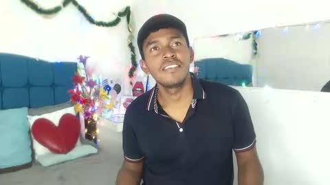 Snapshot of adam_morgan2 chatting on 12/04/25, 04:22 adam_morgan2 online show from 12/04/25, 04:22