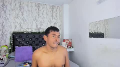 Snapshot of adam_morgan2 chatting on 12/15/25, 01:37 adam_morgan2 online show from 12/15/25, 01:37