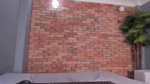 Snapshot of adam_piarse chatting on 12/19/25, 01:56 adam_piarse online show from 12/19/25, 01:56